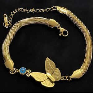✨Beautiful 18K Gold Plated Omega Bracelet with Butterfly